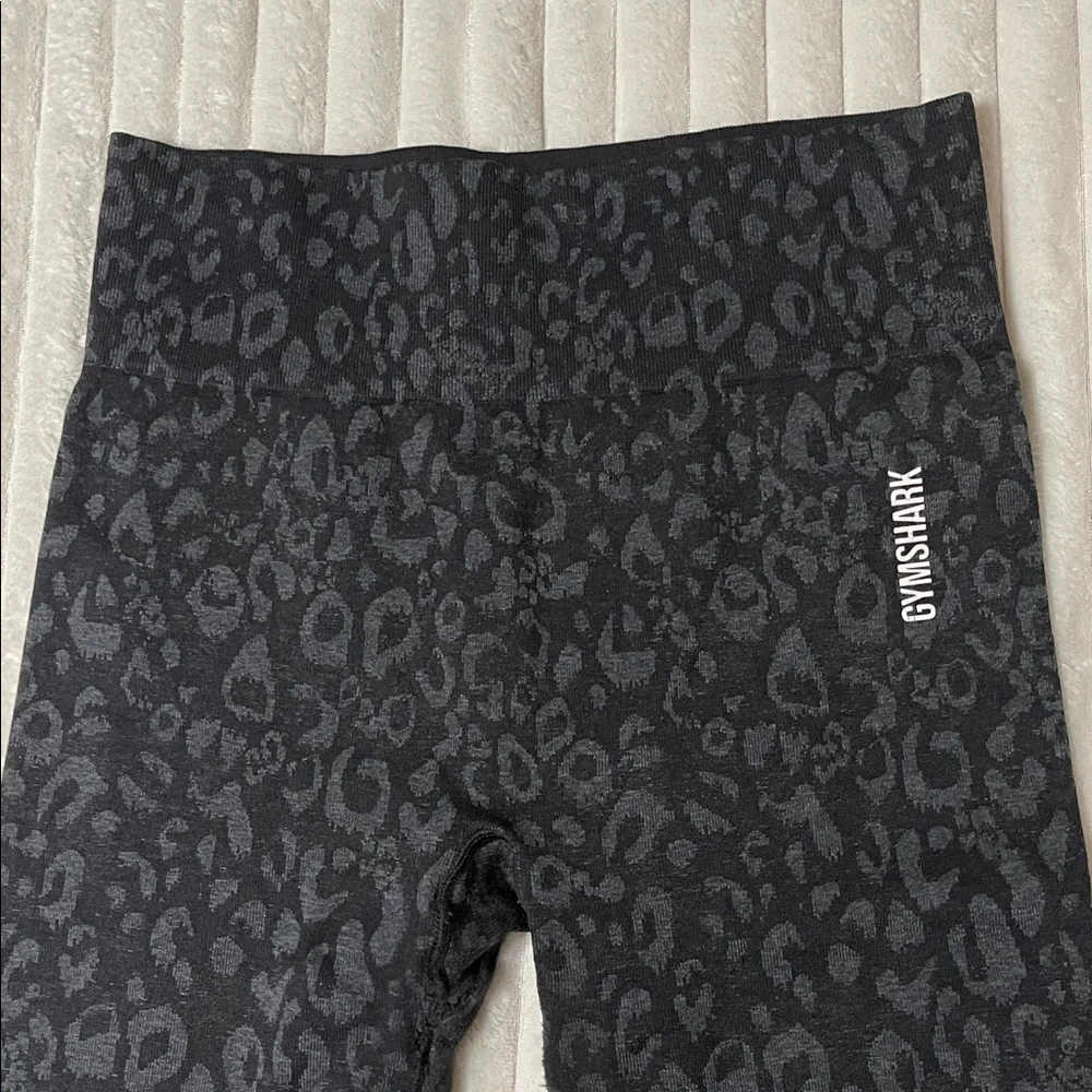 Gymshark Adapt Legging | Size Large - Picture 3 of 12
